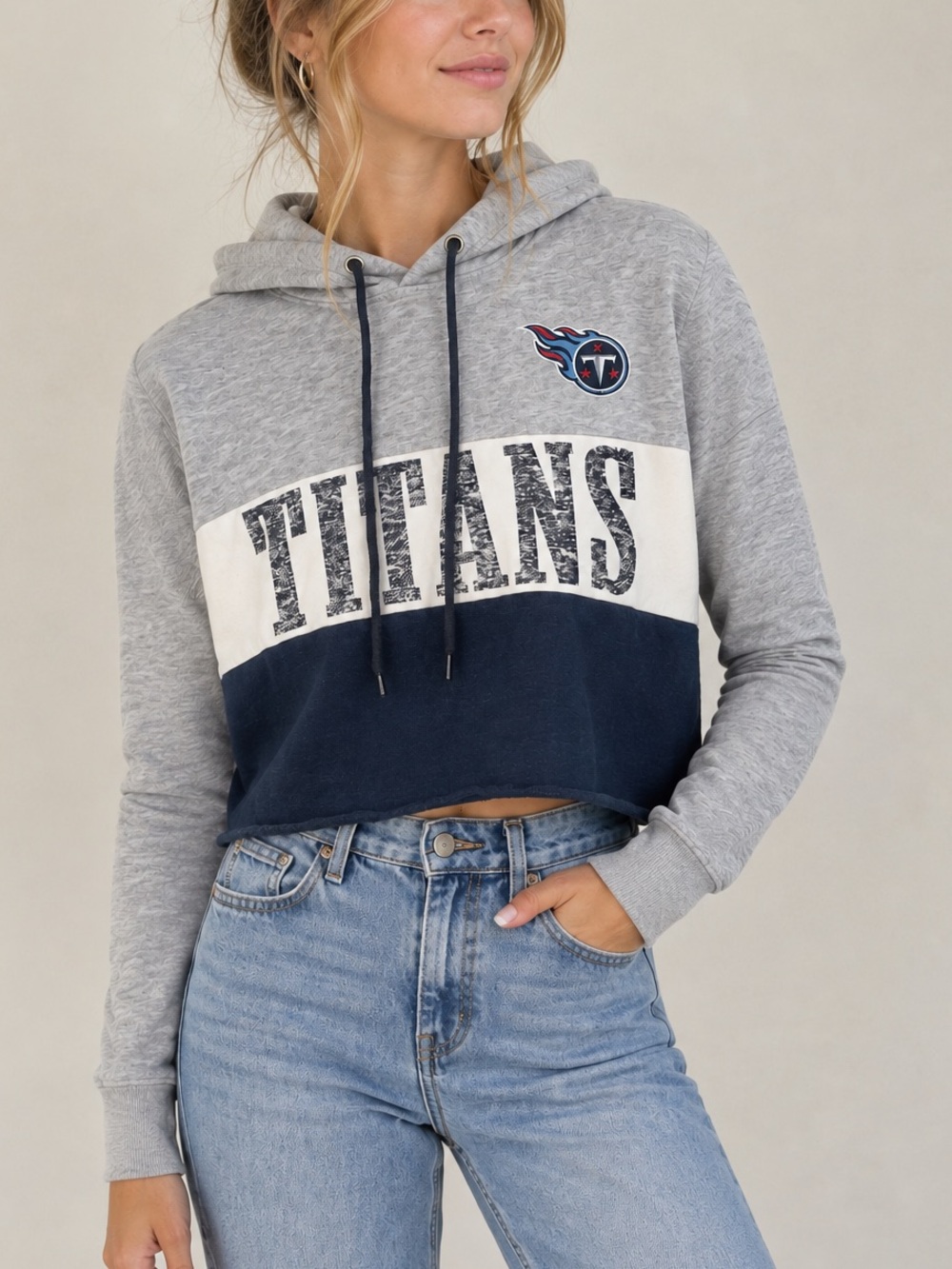 47 Brand Tennessee Titans Women’s Cropped Colorblock Hoodie